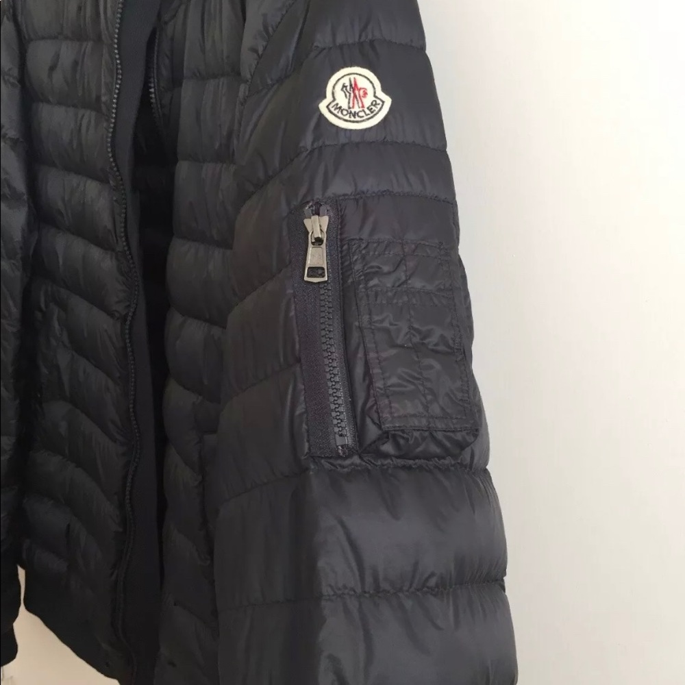 moncler blue puffer jacket mens size 3-AS NEW
